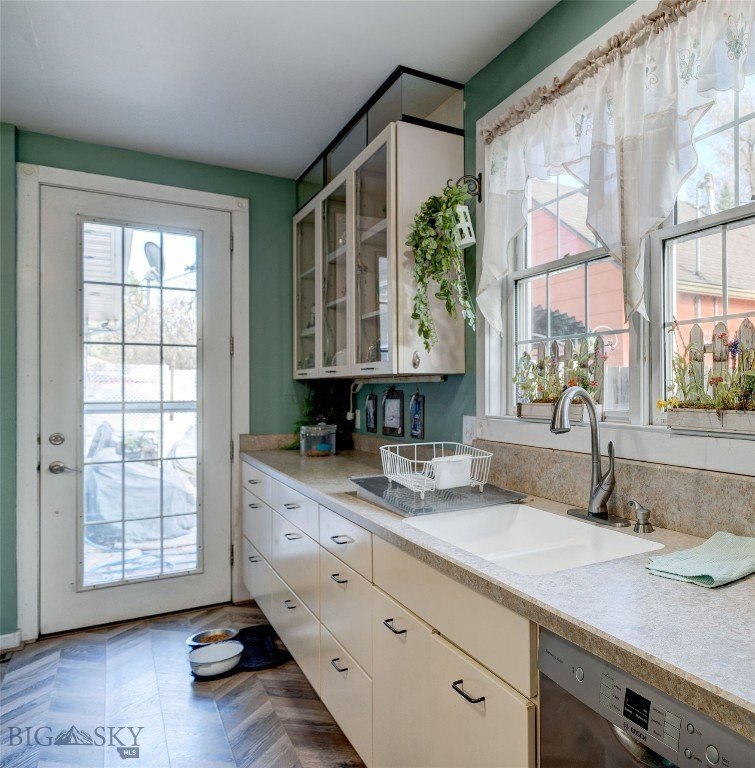 Bozeman, Montana, 59715, United States, 4 Bedrooms Bedrooms, ,3 BathroomsBathrooms,Residential,Forsale,1986980