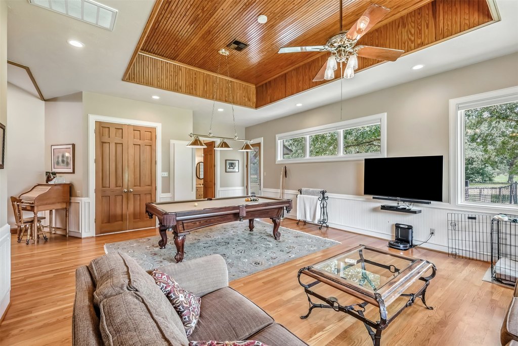 Bryan, Texas, 77808, United States, 4 Bedrooms Bedrooms, ,4.5 BathroomsBathrooms,Residential,Forsale,2008441