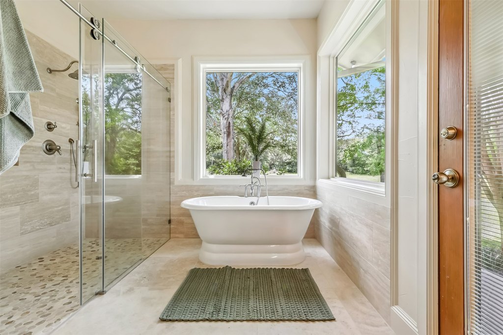 Bryan, Texas, 77808, United States, 4 Bedrooms Bedrooms, ,4.5 BathroomsBathrooms,Residential,Forsale,2008441