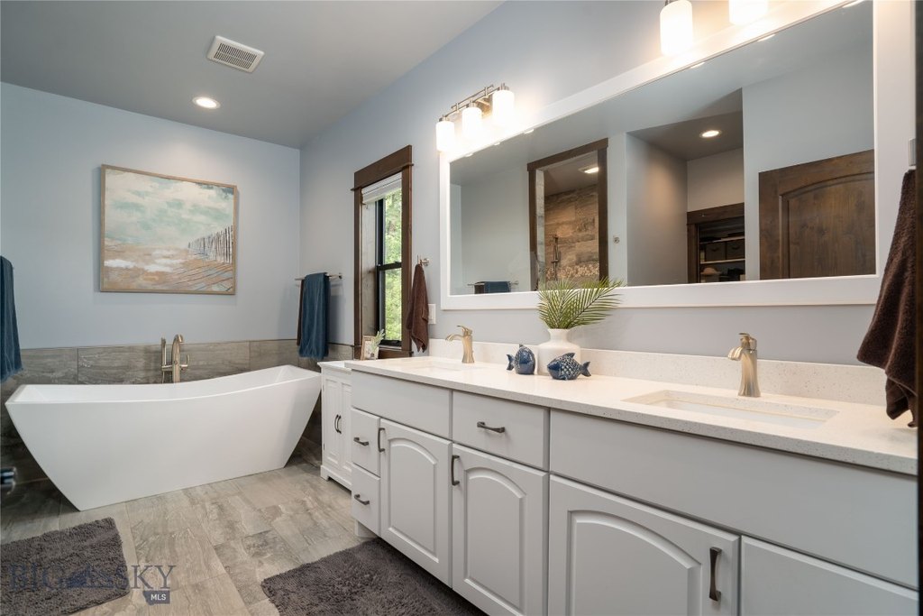 Bozeman, Montana, 59718, United States, 4 Bedrooms Bedrooms, ,3.5 BathroomsBathrooms,Residential,Forsale,1914979