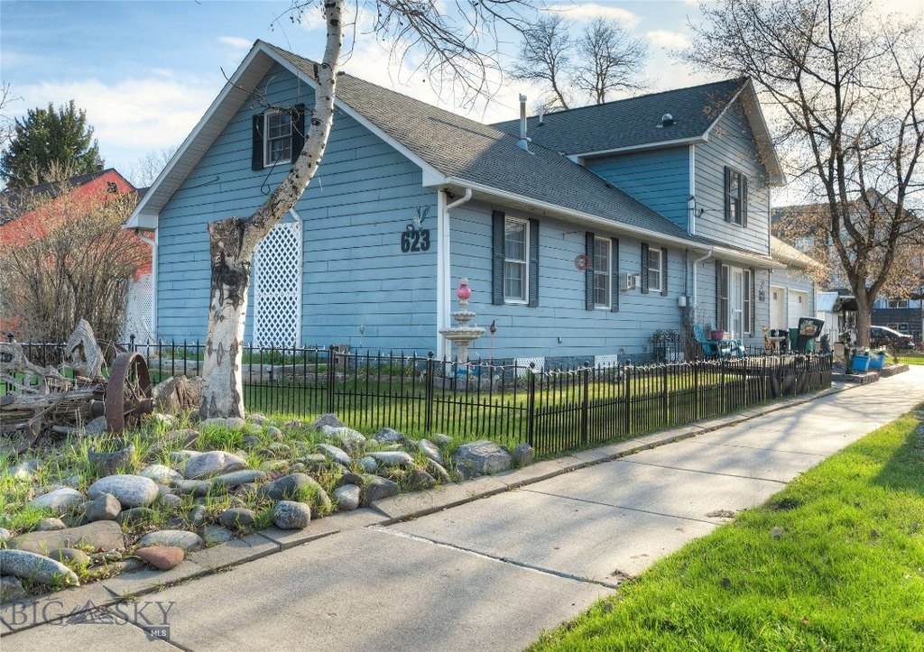 Bozeman, Montana, 59715, United States, 4 Bedrooms Bedrooms, ,3 BathroomsBathrooms,Residential,Forsale,1986980