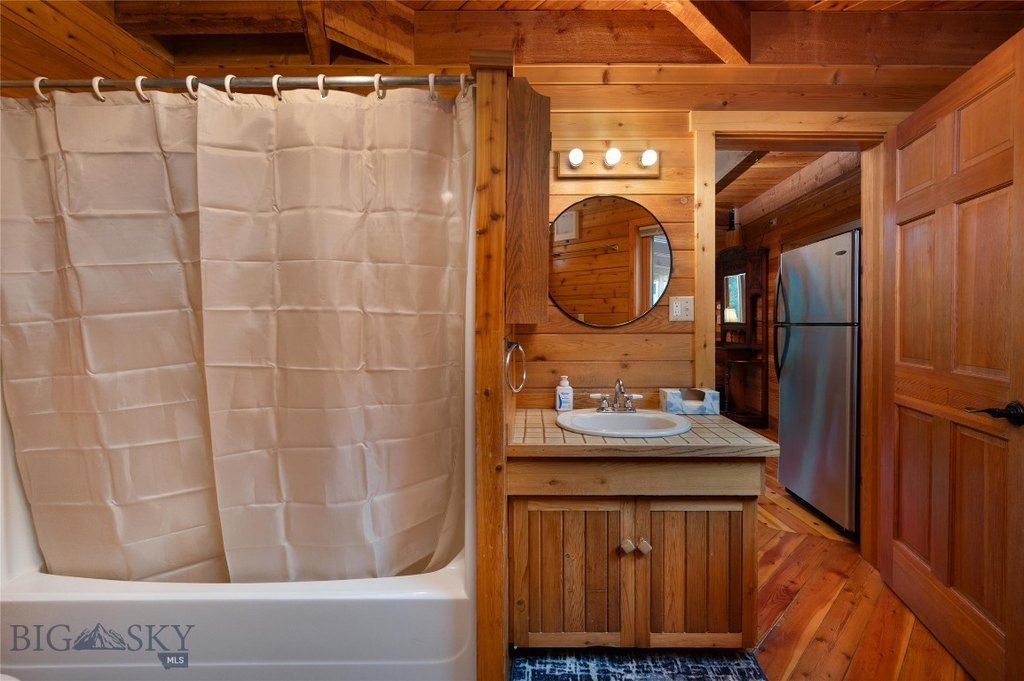 Bozeman, Montana, 59715, United States, 3 Bedrooms Bedrooms, ,2 BathroomsBathrooms,Residential,Forsale,1986952