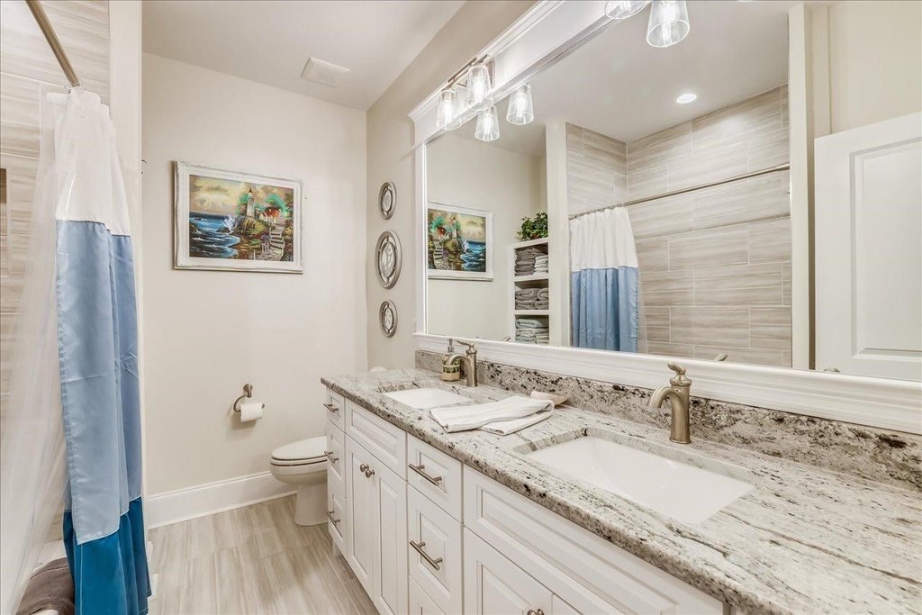 Tallahassee, Florida, 32317, United States, 4 Bedrooms Bedrooms, ,2.5 BathroomsBathrooms,Residential,Forsale,1926831