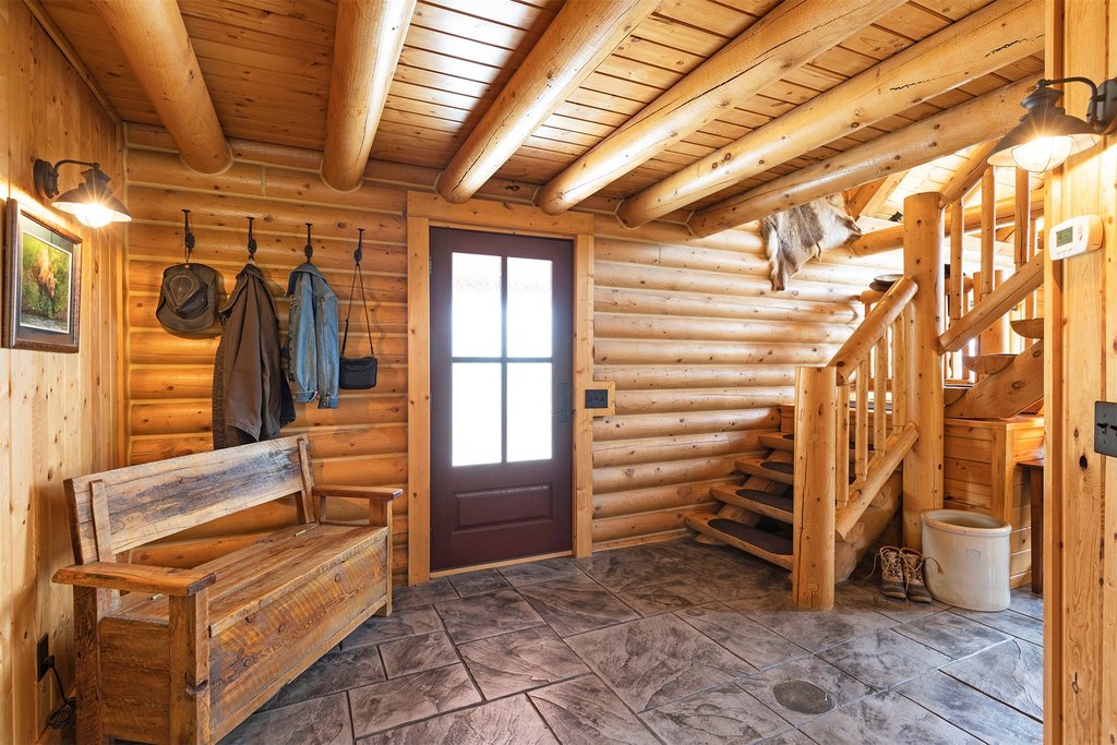 Stevensville, Montana, 59870, United States, 3 Bedrooms Bedrooms, ,2.5 BathroomsBathrooms,Residential,Forsale,1941171