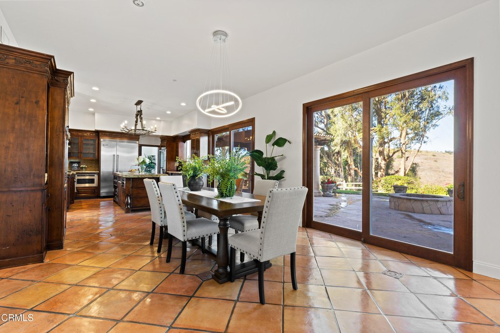 Camarillo, California, 93012, United States, 5 Bedrooms Bedrooms, ,3.5 BathroomsBathrooms,Residential,Forsale,1919215