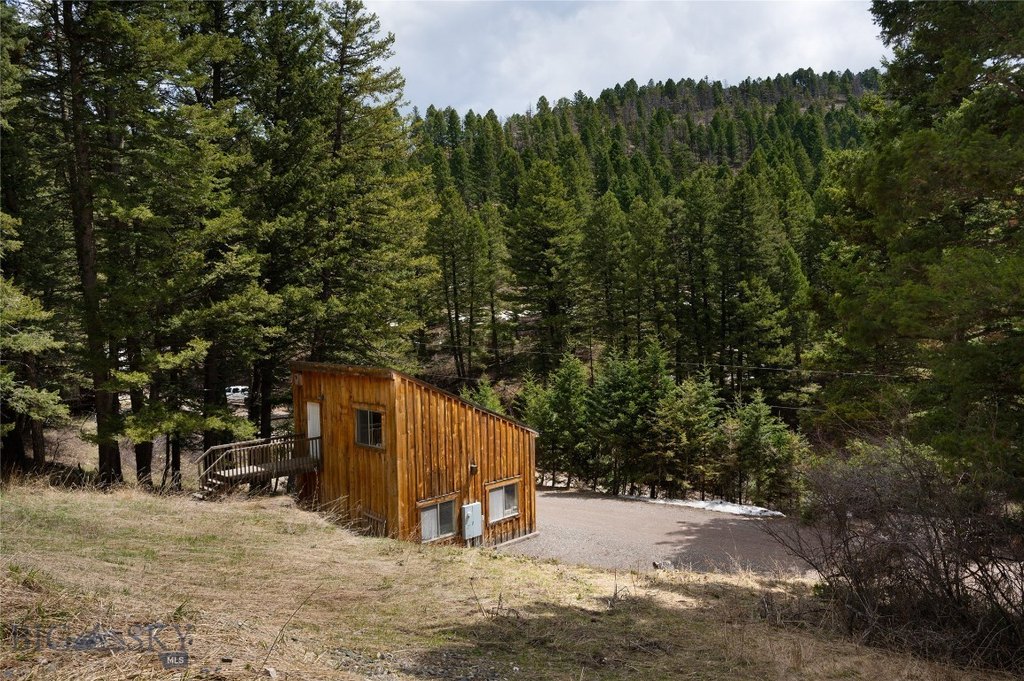 Bozeman, Montana, 59715, United States, 3 Bedrooms Bedrooms, ,2 BathroomsBathrooms,Residential,Forsale,1986952