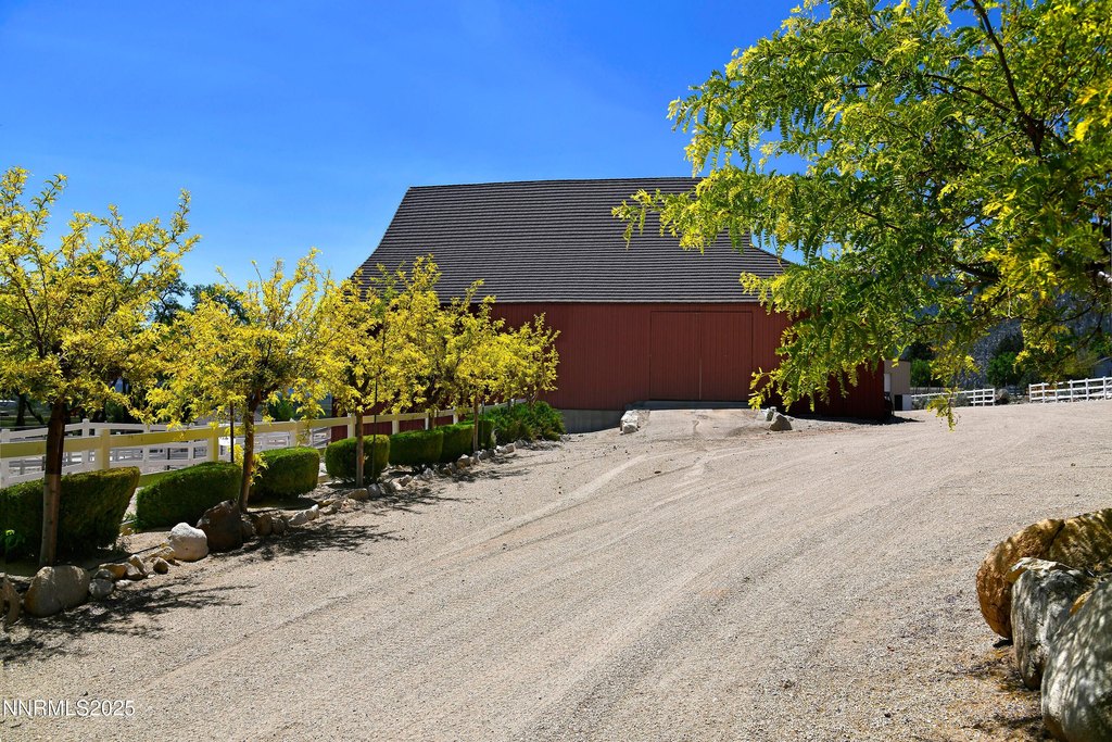 Gardnerville, Nevada, 89460, United States, 7 Bedrooms Bedrooms, ,5.5 BathroomsBathrooms,Residential,Forsale,1946013