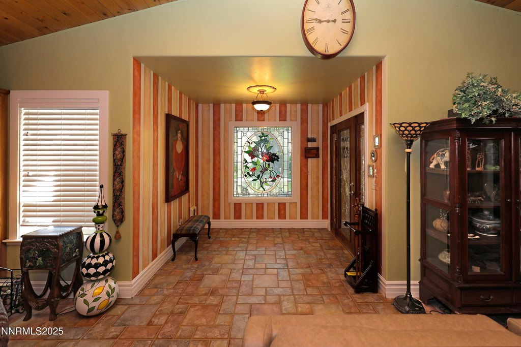 Gardnerville, Nevada, 89460, United States, 7 Bedrooms Bedrooms, ,5.5 BathroomsBathrooms,Residential,Forsale,1946013