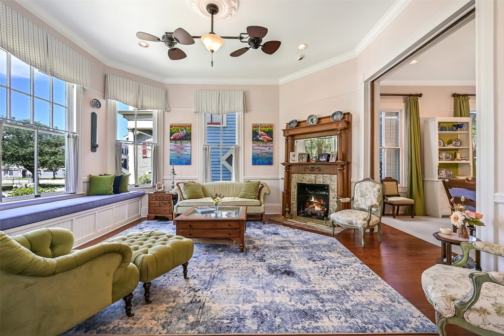 Galveston, Texas, 77550, United States, 6 Bedrooms Bedrooms, ,3.5 BathroomsBathrooms,Residential,Forsale,1910001