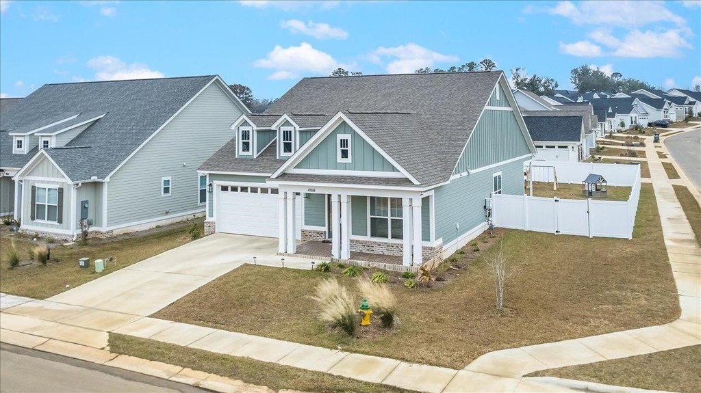 Tallahassee, Florida, 32317, United States, 4 Bedrooms Bedrooms, ,2.5 BathroomsBathrooms,Residential,Forsale,1926831