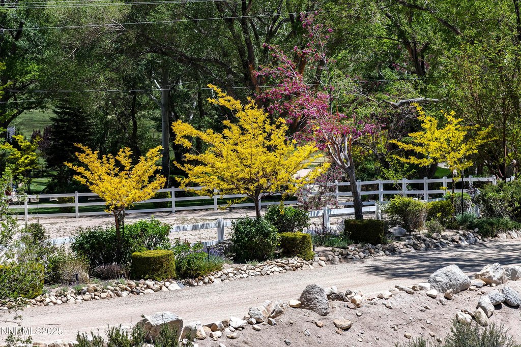 Gardnerville, Nevada, 89460, United States, 7 Bedrooms Bedrooms, ,5.5 BathroomsBathrooms,Residential,Forsale,1946013