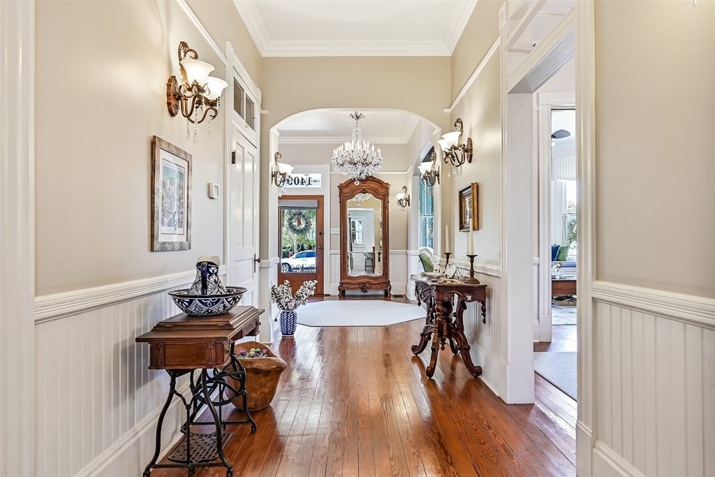 Galveston, Texas, 77550, United States, 6 Bedrooms Bedrooms, ,3.5 BathroomsBathrooms,Residential,Forsale,1910001