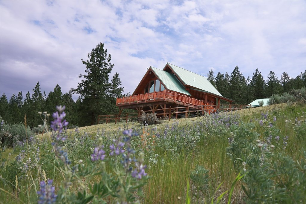 Stevensville, Montana, 59870, United States, 3 Bedrooms Bedrooms, ,2.5 BathroomsBathrooms,Residential,Forsale,1941171