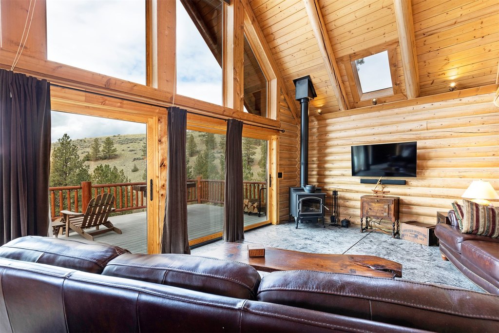 Stevensville, Montana, 59870, United States, 3 Bedrooms Bedrooms, ,2.5 BathroomsBathrooms,Residential,Forsale,1941171