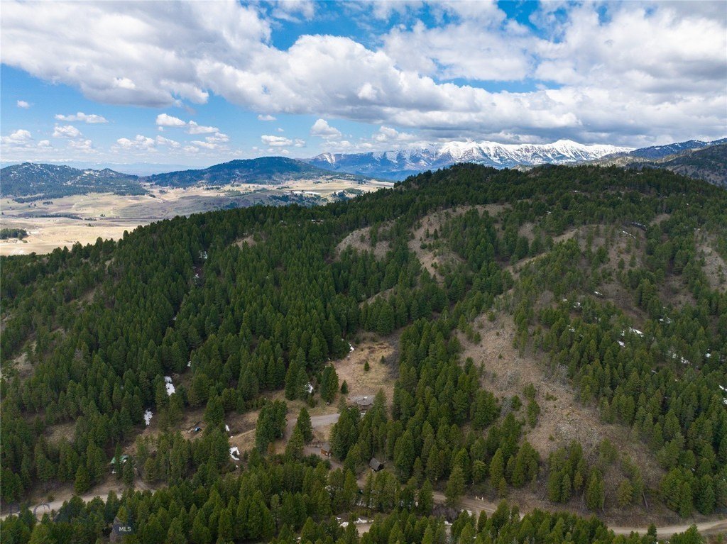 Bozeman, Montana, 59715, United States, 3 Bedrooms Bedrooms, ,2 BathroomsBathrooms,Residential,Forsale,1986952