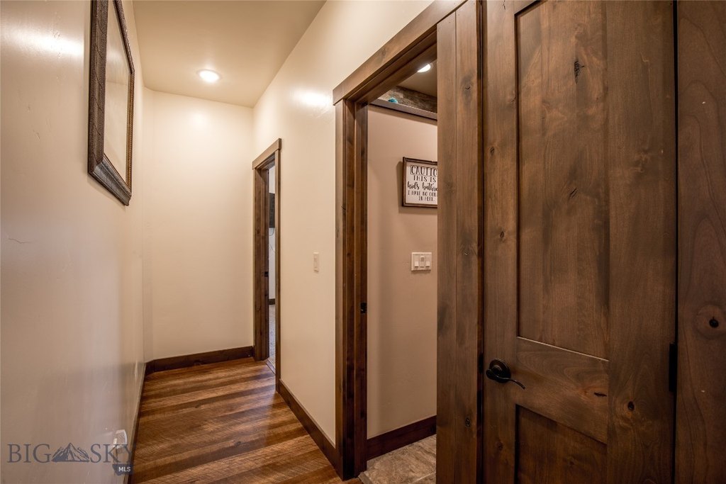 Ennis, Montana, 59729, United States, 4 Bedrooms Bedrooms, ,3 BathroomsBathrooms,Residential,Forsale,1941181