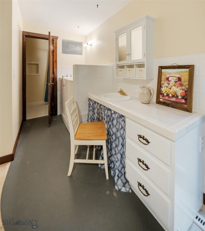 Bozeman, Montana, 59715, United States, 4 Bedrooms Bedrooms, ,2 BathroomsBathrooms,Residential,Forsale,1894913