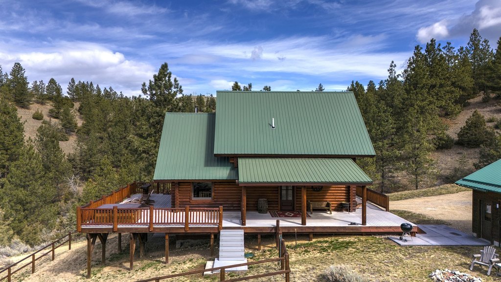 Stevensville, Montana, 59870, United States, 3 Bedrooms Bedrooms, ,2.5 BathroomsBathrooms,Residential,Forsale,1941171