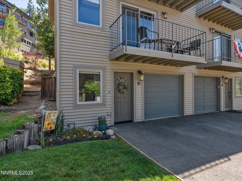 Glenbrook, Nevada, 89413, United States, 2 Bedrooms Bedrooms, ,2 BathroomsBathrooms,Residential,Forsale,1960017