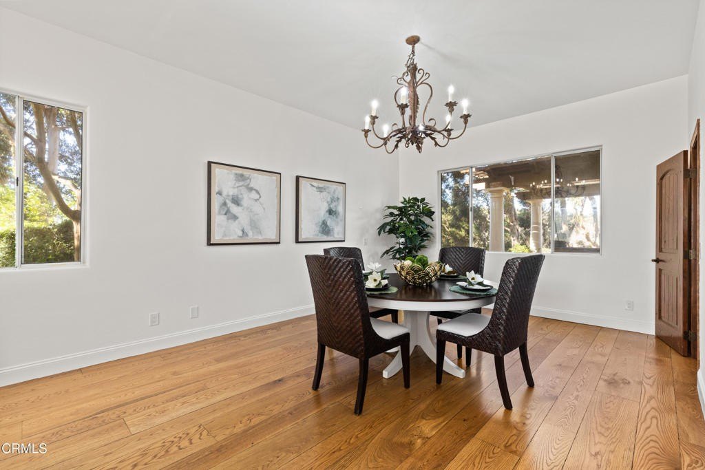 Camarillo, California, 93012, United States, 5 Bedrooms Bedrooms, ,3.5 BathroomsBathrooms,Residential,Forsale,1941422