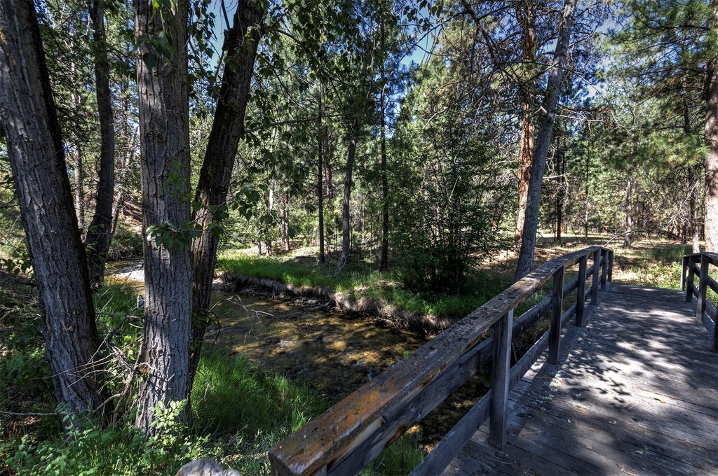 Victor, Montana, 59875, United States, 3 Bedrooms Bedrooms, ,2.5 BathroomsBathrooms,Residential,Forsale,1941160