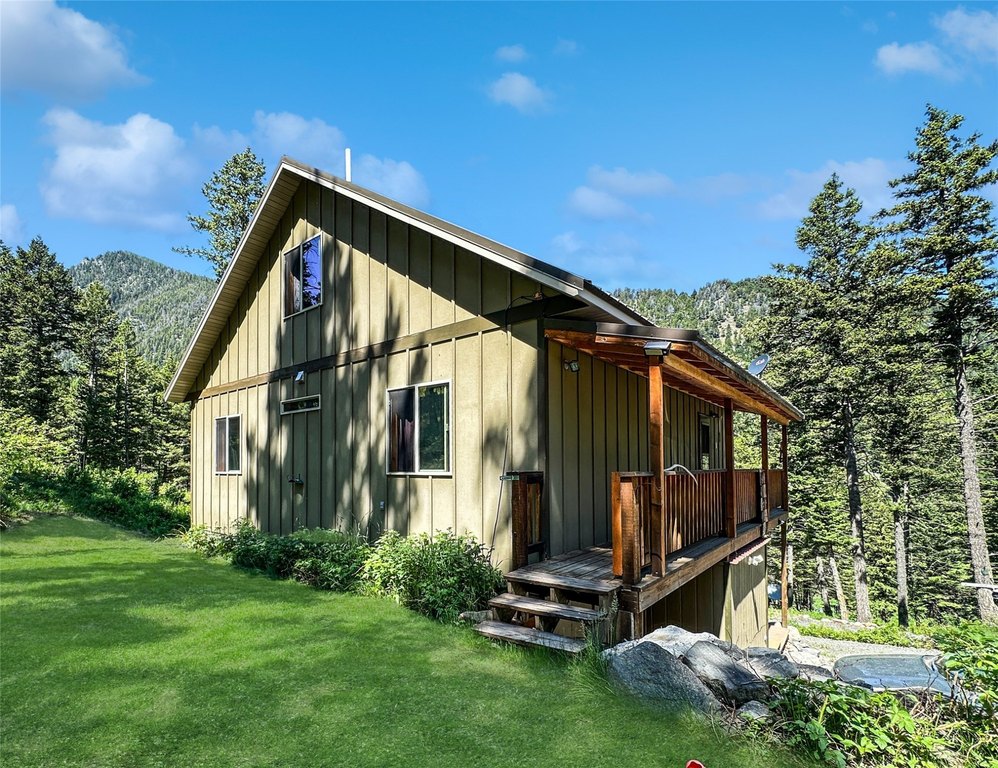 Cardwell, Montana, 59721, United States, 4 Bedrooms Bedrooms, ,2 BathroomsBathrooms,Residential,Forsale,1941158