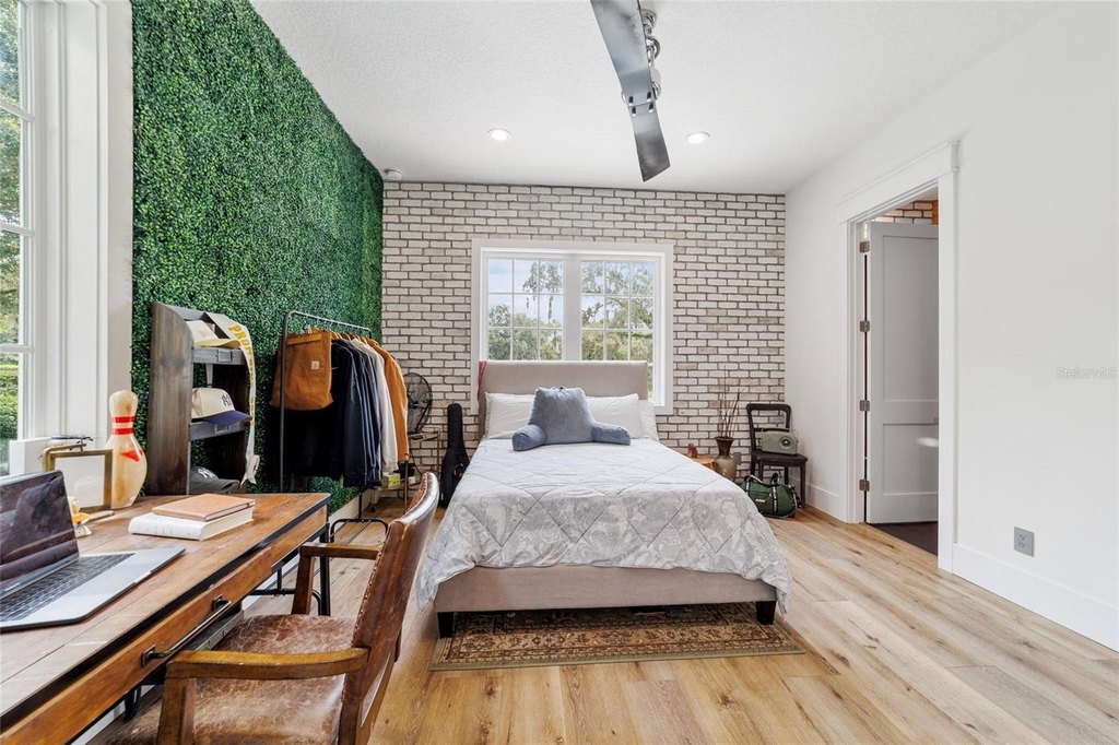 OCALA, Florida, 34480, United States, 5 Bedrooms Bedrooms, ,5.5 BathroomsBathrooms,Residential,Forsale,1959762