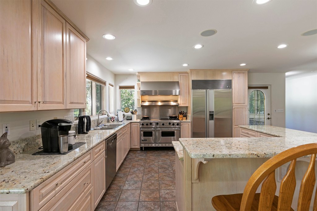 Victor, Montana, 59875, United States, 3 Bedrooms Bedrooms, ,2.5 BathroomsBathrooms,Residential,Forsale,1941160