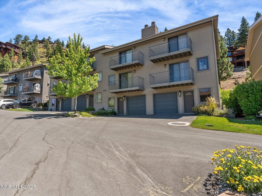 Glenbrook, Nevada, 89413, United States, 2 Bedrooms Bedrooms, ,2 BathroomsBathrooms,Residential,Forsale,1960017