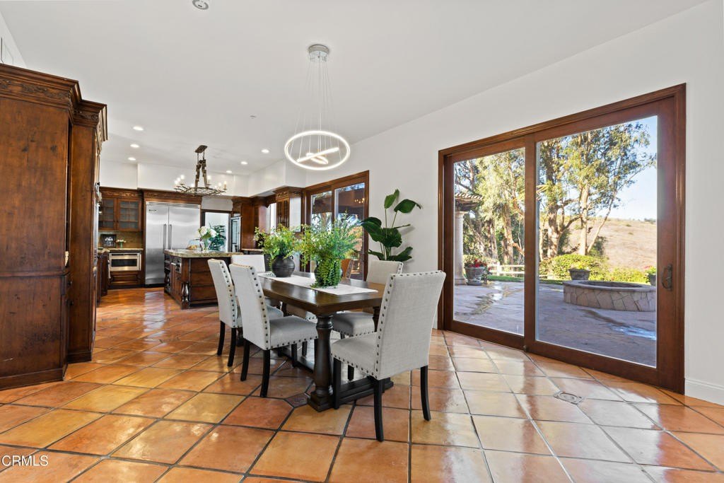 Camarillo, California, 93012, United States, 5 Bedrooms Bedrooms, ,3.5 BathroomsBathrooms,Residential,Forsale,1941422