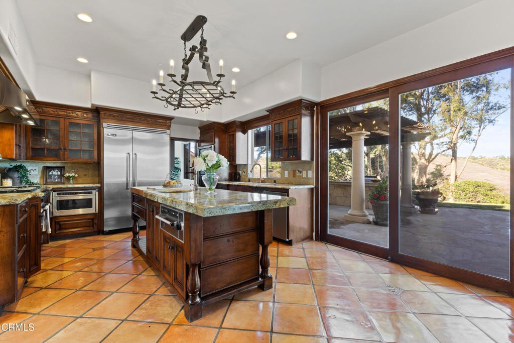 Camarillo, California, 93012, United States, 5 Bedrooms Bedrooms, ,3.5 BathroomsBathrooms,Residential,Forsale,1941422