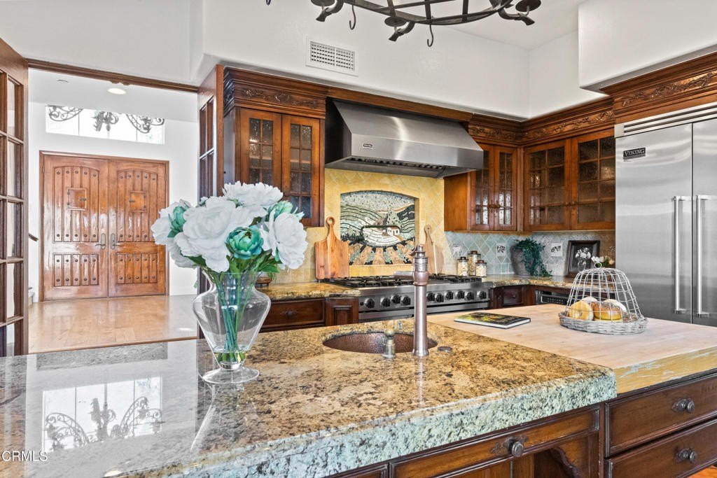 Camarillo, California, 93012, United States, 5 Bedrooms Bedrooms, ,3.5 BathroomsBathrooms,Residential,Forsale,1941422