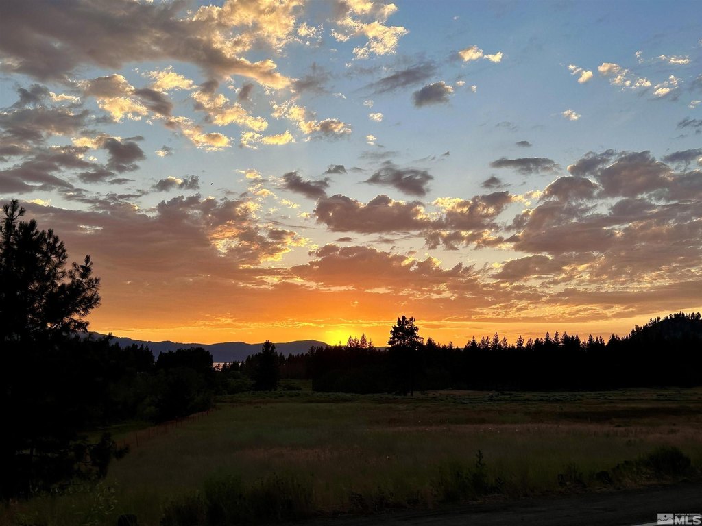 Stateline, Nevada, 89449, United States, 3 Bedrooms Bedrooms, ,2 BathroomsBathrooms,Residential,Forsale,1953734