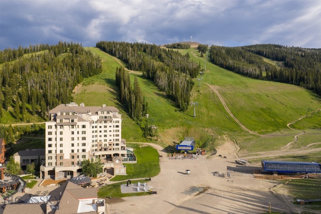 Big Sky, Montana, 59716, United States, 2 Bedrooms Bedrooms, ,3 BathroomsBathrooms,Residential,Forsale,1986990