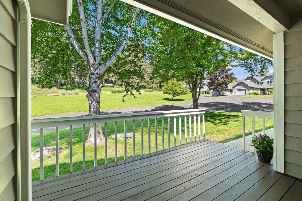 Bigfork, Montana, 59911, United States, 2 Bedrooms Bedrooms, ,2 BathroomsBathrooms,Residential,Forsale,1944322