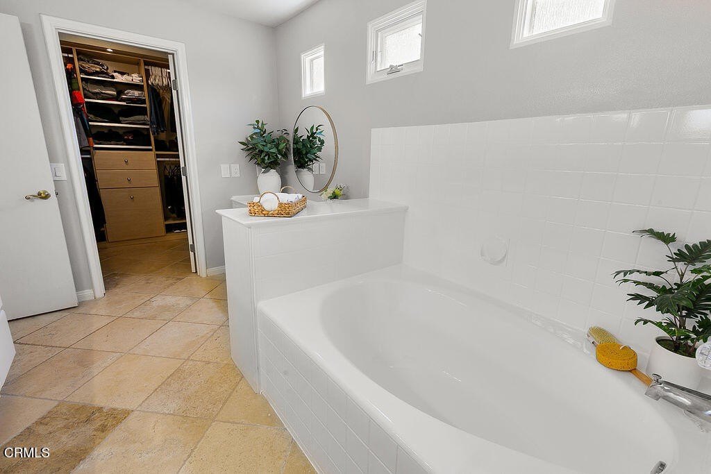 Camarillo, California, 93012, United States, 4 Bedrooms Bedrooms, ,2.5 BathroomsBathrooms,Residential,Forsale,1941420