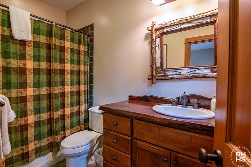 Lake Placid, New York, 12946, United States, 5 Bedrooms Bedrooms, ,5 BathroomsBathrooms,Residential,Forsale,1953157