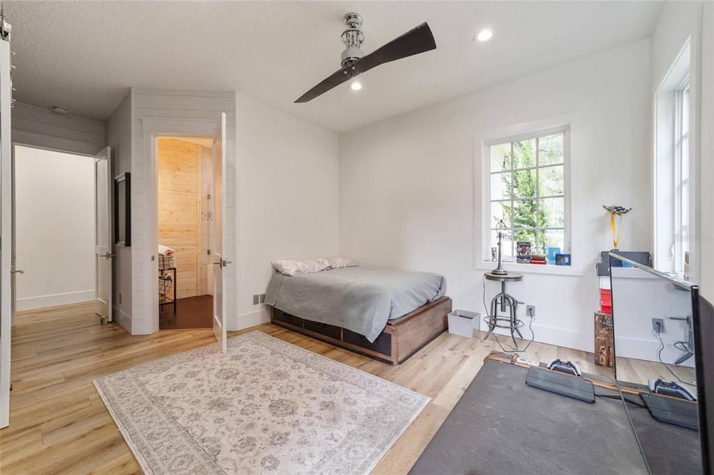 OCALA, Florida, 34480, United States, 5 Bedrooms Bedrooms, ,5.5 BathroomsBathrooms,Residential,Forsale,1959762