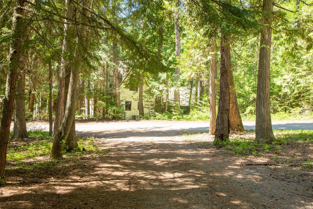West Glacier, Montana, 59936, United States, 2 Bedrooms Bedrooms, ,1 BathroomBathrooms,Residential,Forsale,1941211