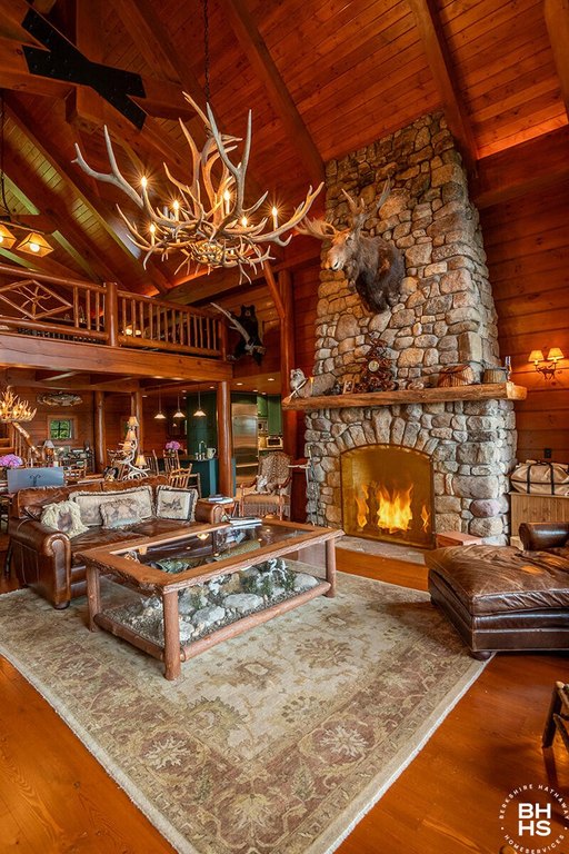 Saranac Lake, New York, 12983, United States, 7 Bedrooms Bedrooms, ,5 BathroomsBathrooms,Residential,Forsale,1953158