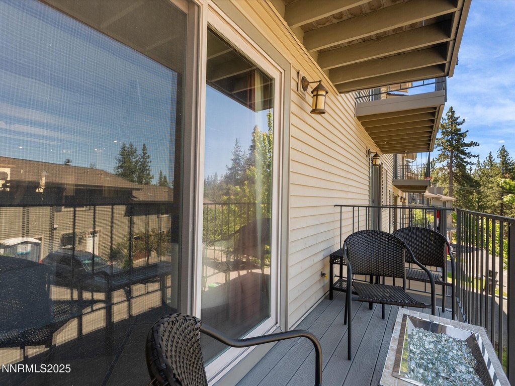 Glenbrook, Nevada, 89413, United States, 2 Bedrooms Bedrooms, ,2 BathroomsBathrooms,Residential,Forsale,1960017