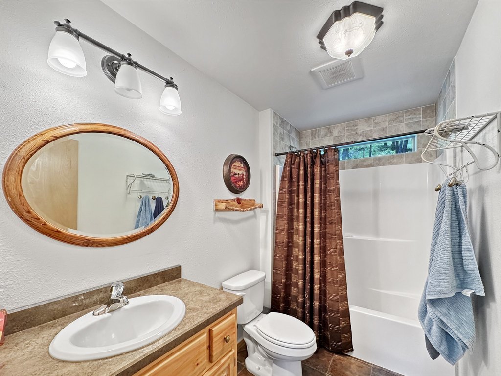 Cardwell, Montana, 59721, United States, 4 Bedrooms Bedrooms, ,2 BathroomsBathrooms,Residential,Forsale,1941158