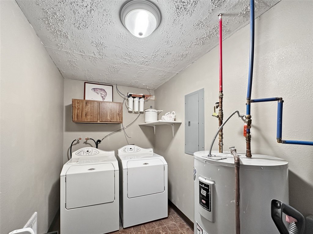 Cardwell, Montana, 59721, United States, 4 Bedrooms Bedrooms, ,2 BathroomsBathrooms,Residential,Forsale,1941158