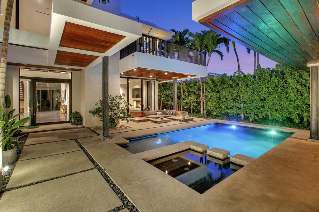 Pompano Beach, Florida, 33062, United States, 5 Bedrooms Bedrooms, ,3.5 BathroomsBathrooms,Residential,Forsale,1886537