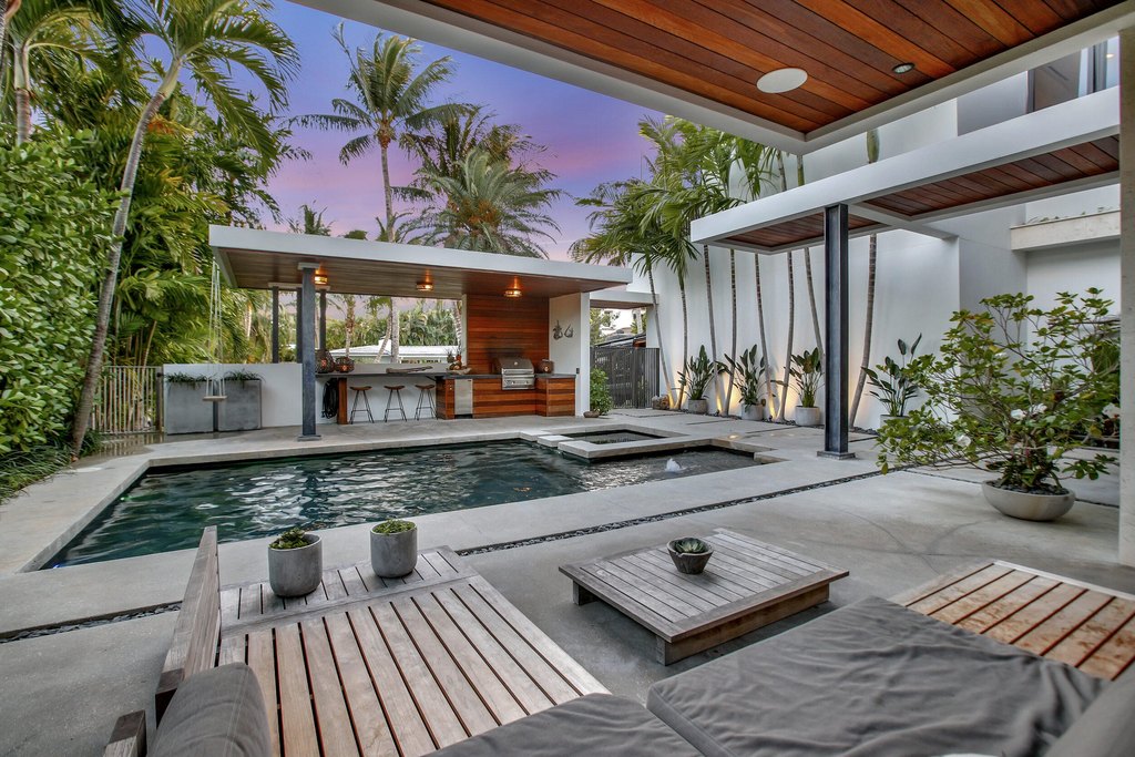 Pompano Beach, Florida, 33062, United States, 5 Bedrooms Bedrooms, ,3.5 BathroomsBathrooms,Residential,Forsale,1886537