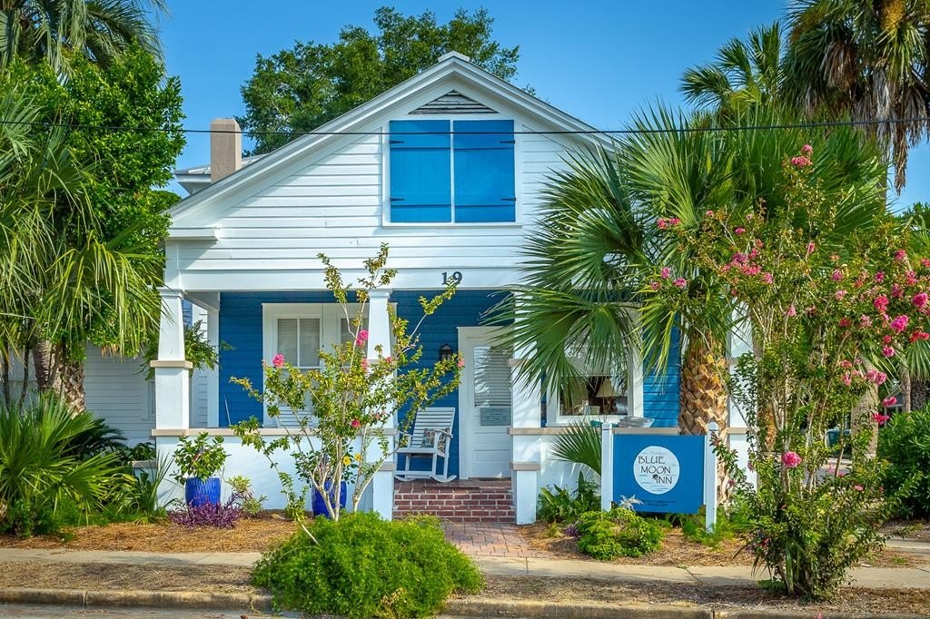 Apalachicola, Florida, 32320, United States, 5 Bedrooms Bedrooms, ,4 BathroomsBathrooms,Residential,Forsale,1946750