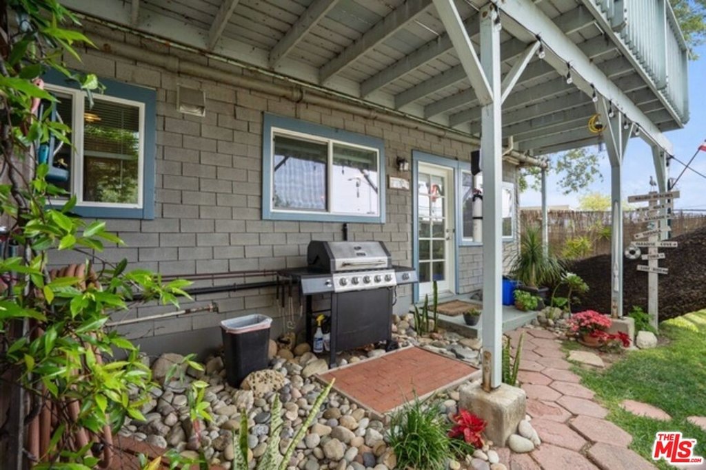 Malibu, California, 90265, United States, 7 Bedrooms Bedrooms, ,6 BathroomsBathrooms,Residential,Forsale,1904937