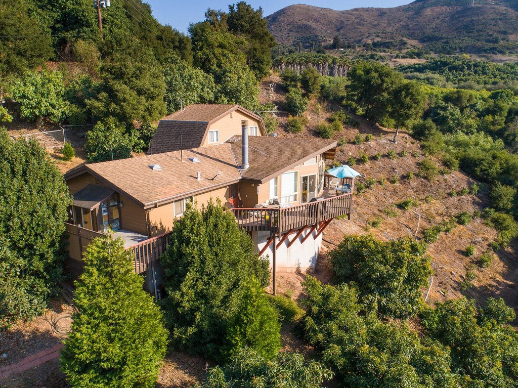 VENTURA, California, 93001, United States, 3 Bedrooms Bedrooms, ,2 BathroomsBathrooms,Residential,Forsale,1909549