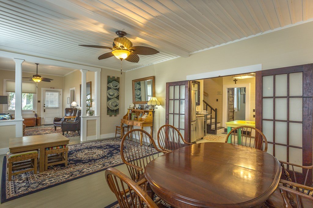 Apalachicola, Florida, 32320, United States, 5 Bedrooms Bedrooms, ,4 BathroomsBathrooms,Commercial,Forsale,1946752