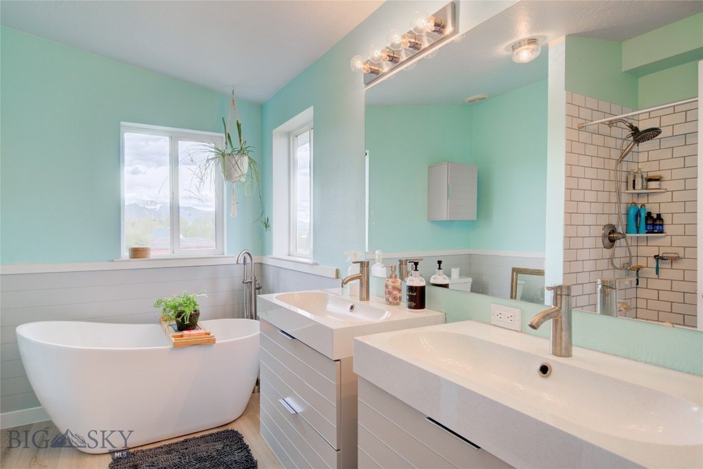 Belgrade, Montana, 59714, United States, 2 Bedrooms Bedrooms, ,1 BathroomBathrooms,Residential,Forsale,1986977